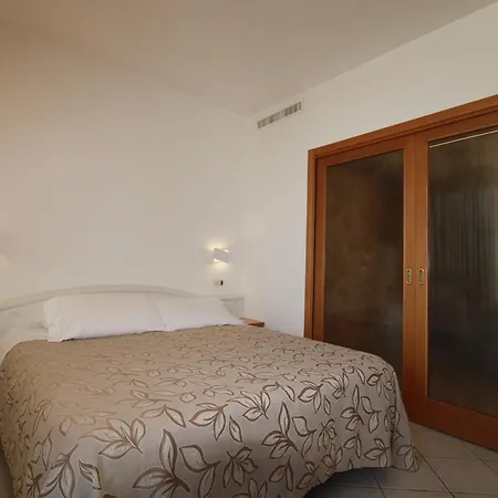 Hotel Residence Imperial Misano Adriatico Exterior photo