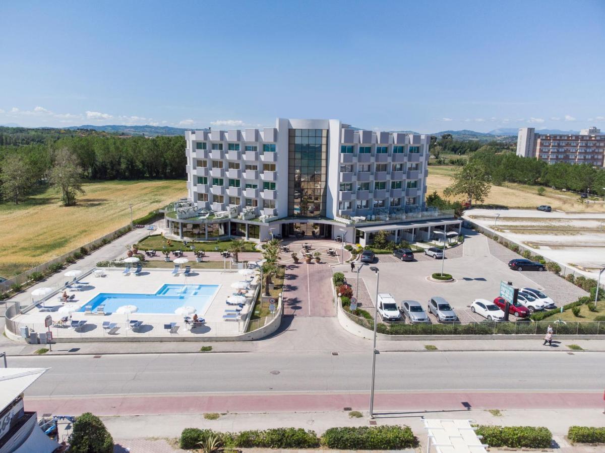 Imperial Aparthotel