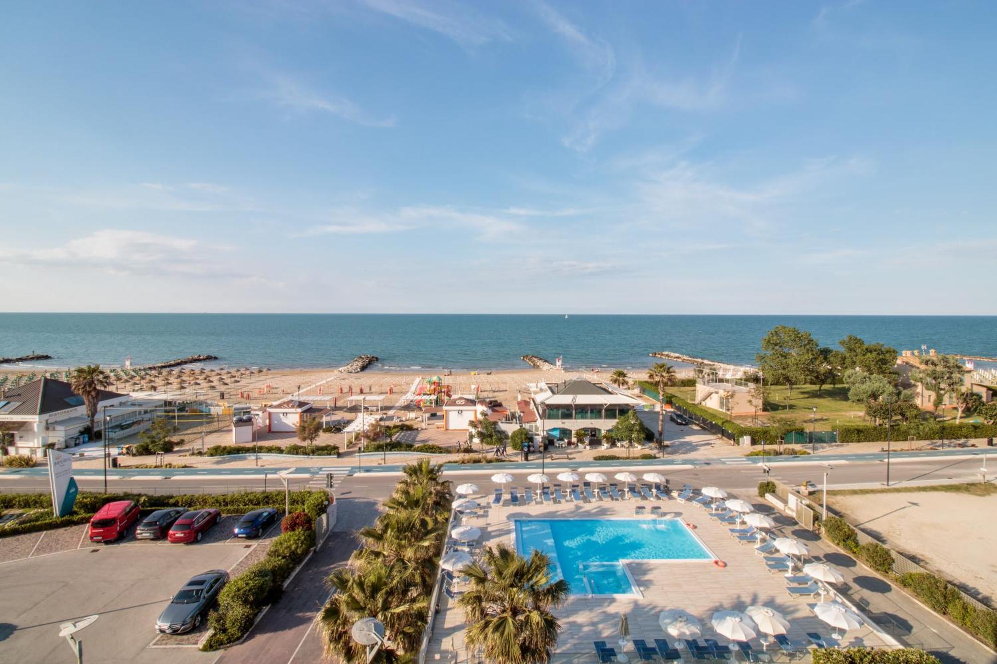 Aparthotel Imperial 3*